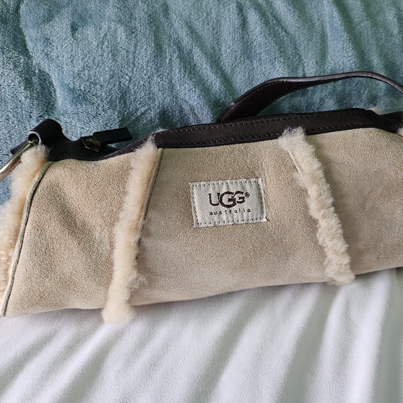 Ugg barrel bag - Picture 3 of 3